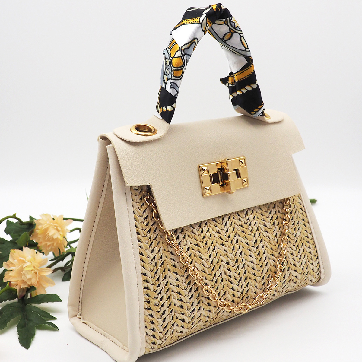 2022 New Women’s Woven Straw Handbag Retro Crossbody Bag