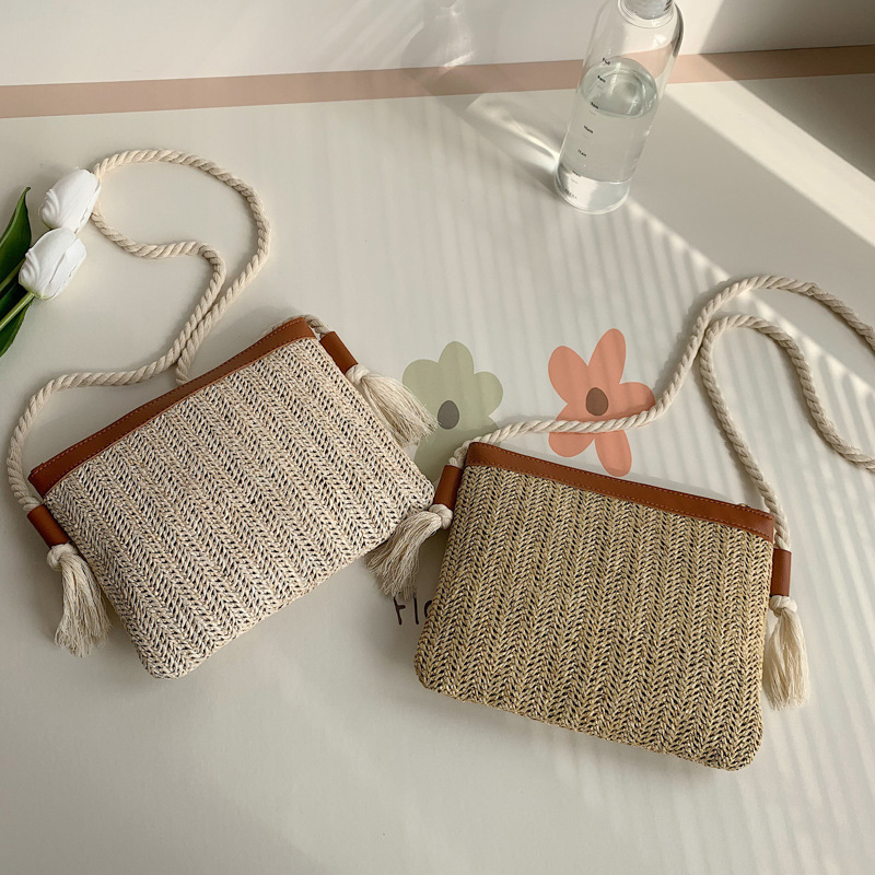 2022 New Woven Straw Shoulder Handbag Large Capacity Women's Beach Tote - Image 4