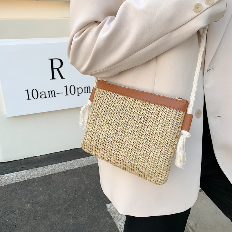 2022 New Woven Straw Shoulder Handbag Large Capacity Women's Beach Tote - Image 2