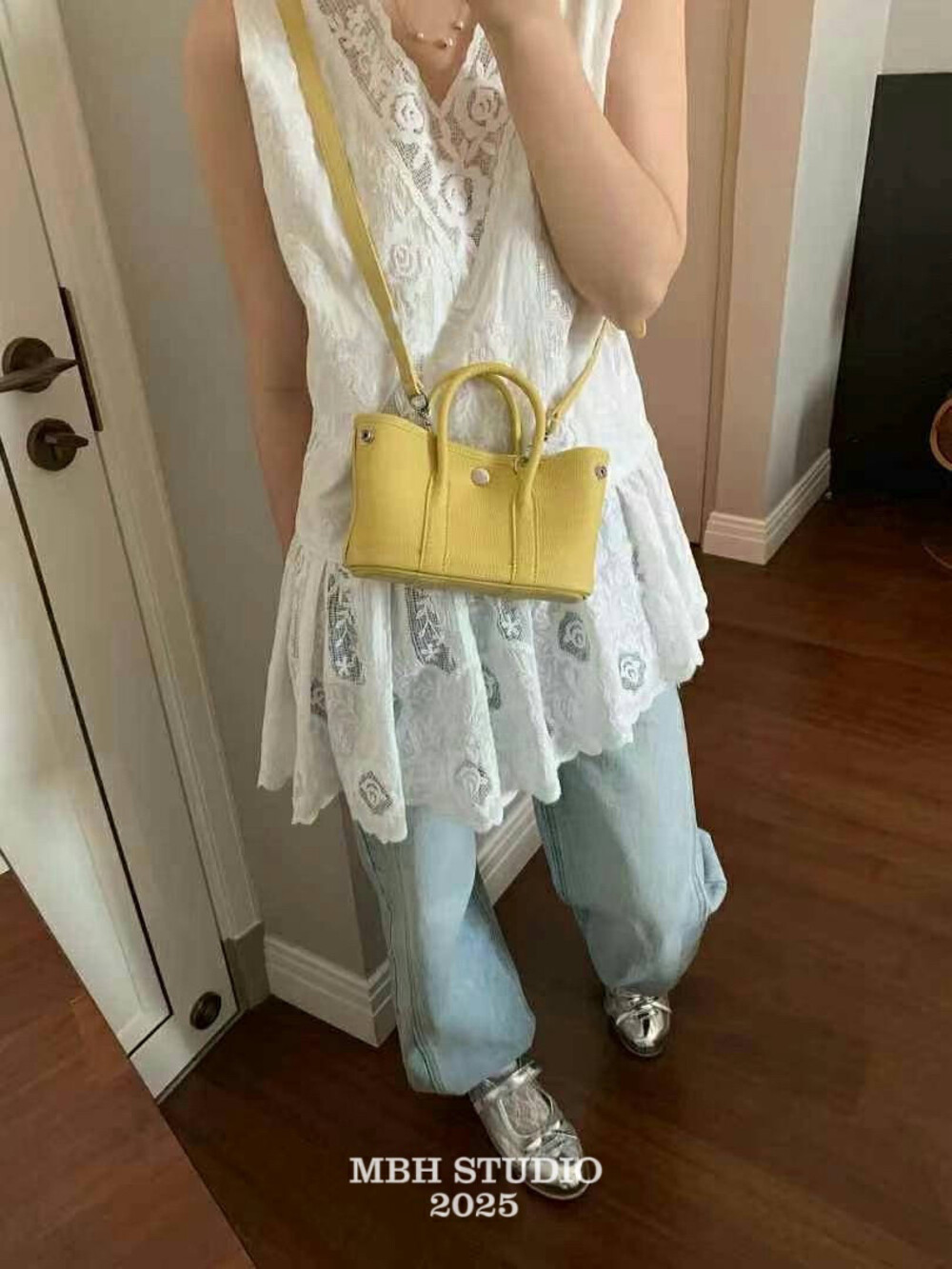 MBH 20-Inch Mini Garden Bag Candy Color Crossbody Handbag with Strap
