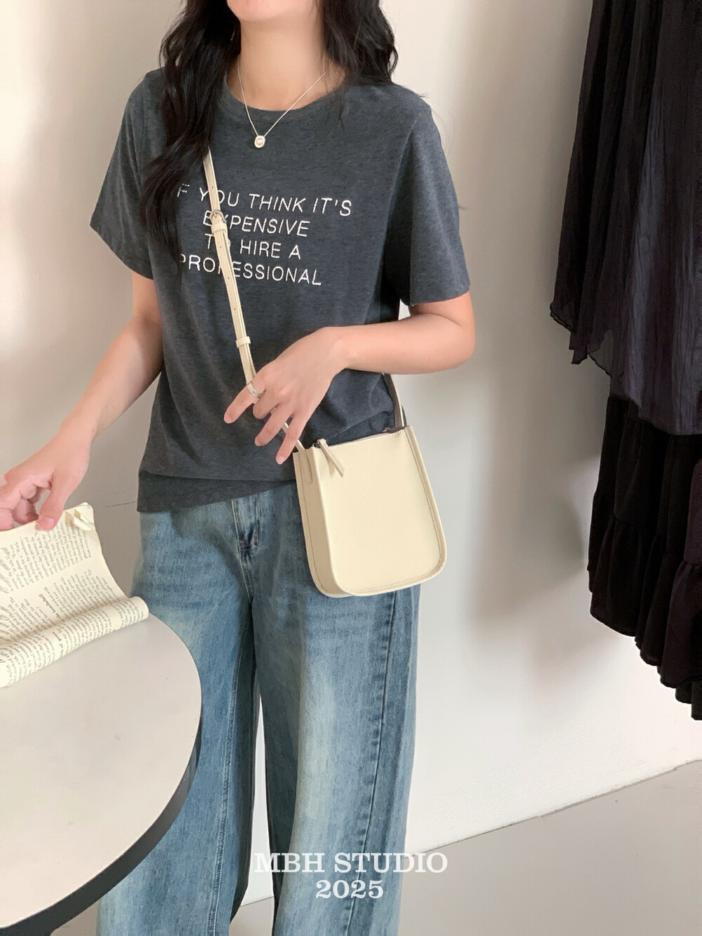 MBH Minimalist Soft Leather Crossbody Phone Bag Lightweight Casual