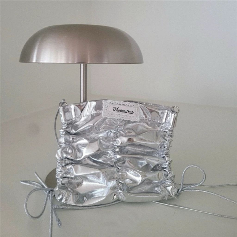 2025 Chain Shoulder Crossbody Bag Pleated Phone Bag